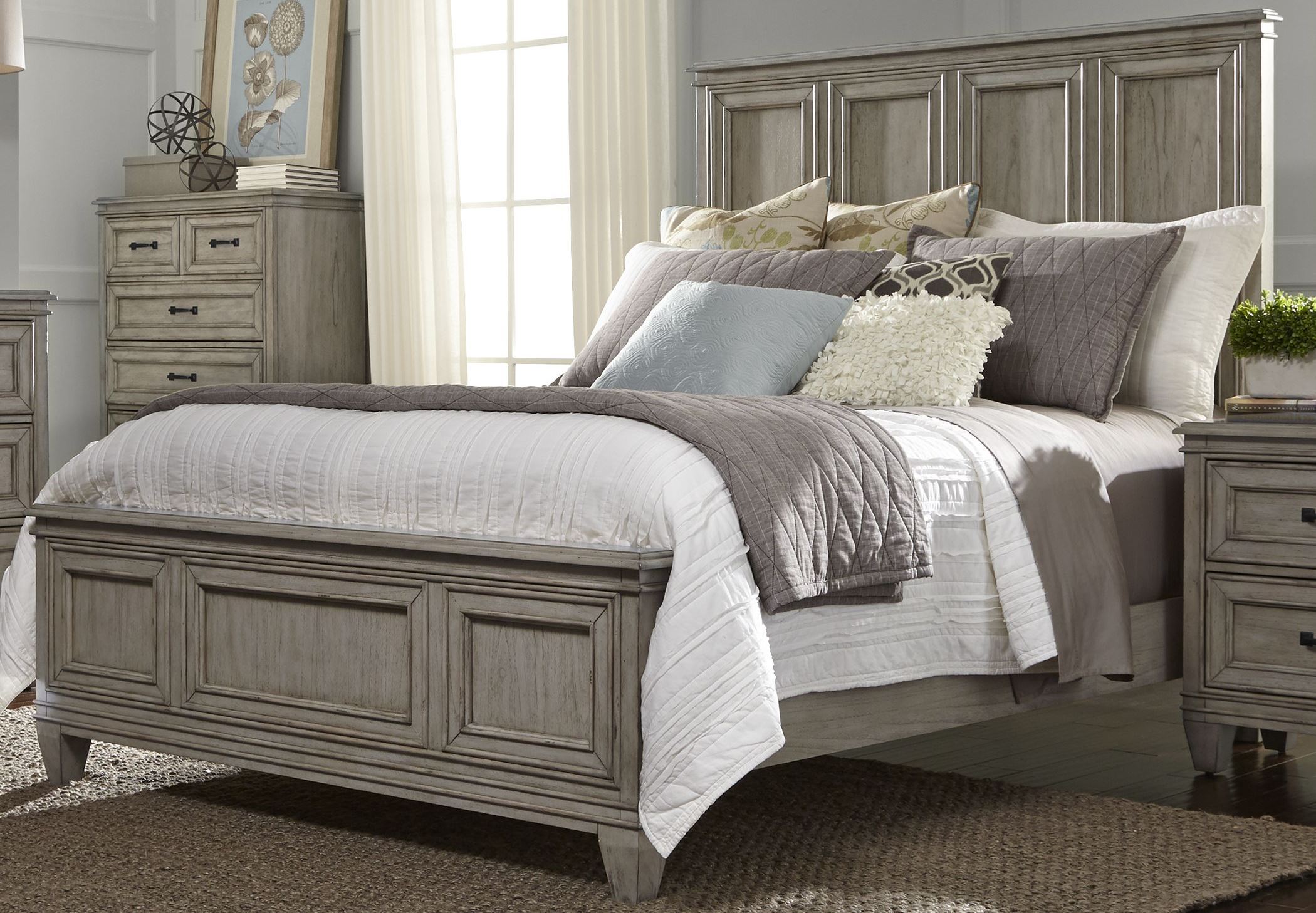 Liberty Grayton Grove Driftwood Queen Panel Bed Collection Grayton Grove Driftwood Queen Panel Bed