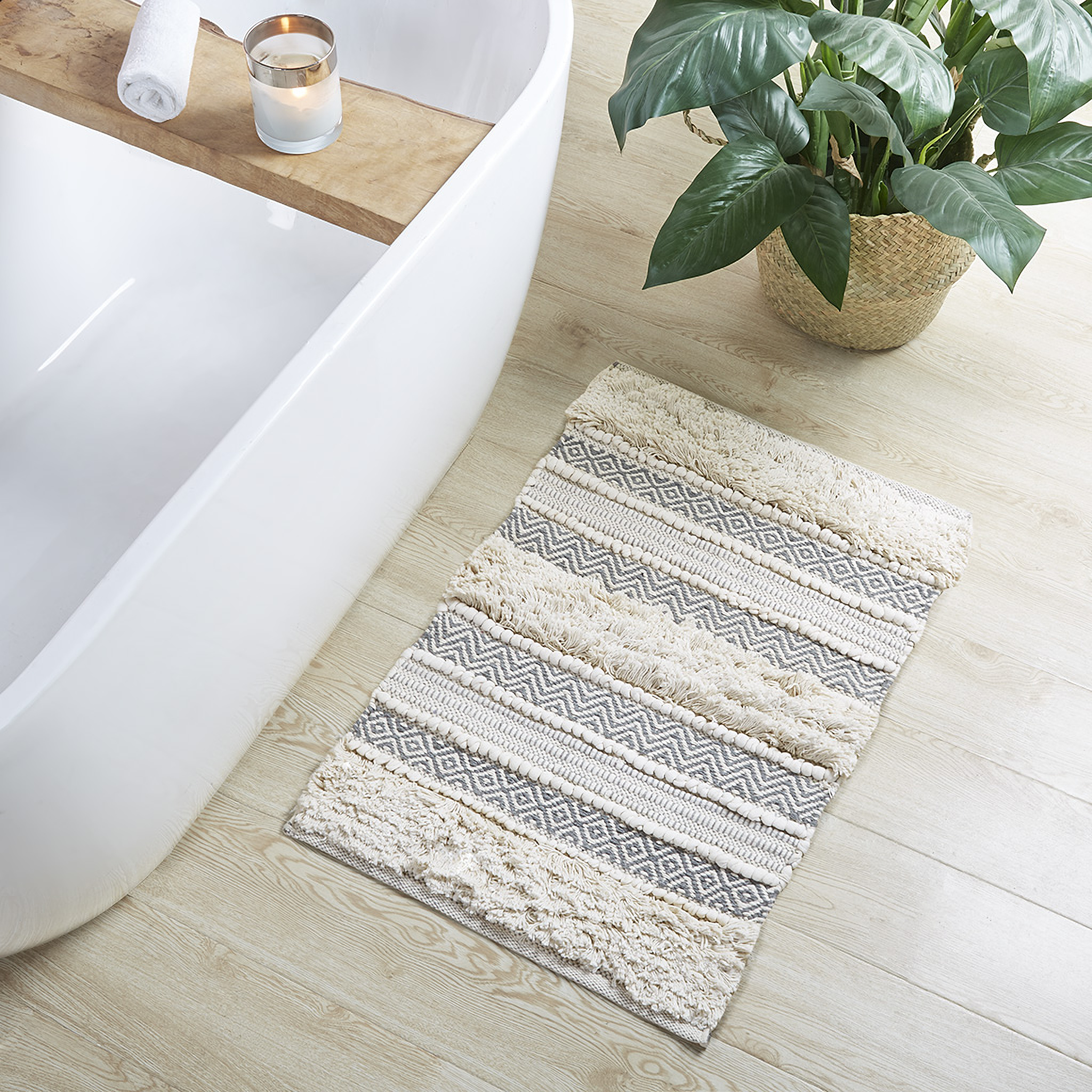 Polyester Bath Rug Asher Cotton And Polyester Bath Rug In Grey by Olliix | 1StopBedrooms
