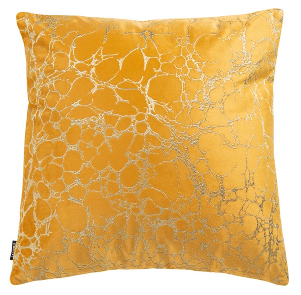 Cozy up your home with Signature HomeStyles luxurious pillows & throws