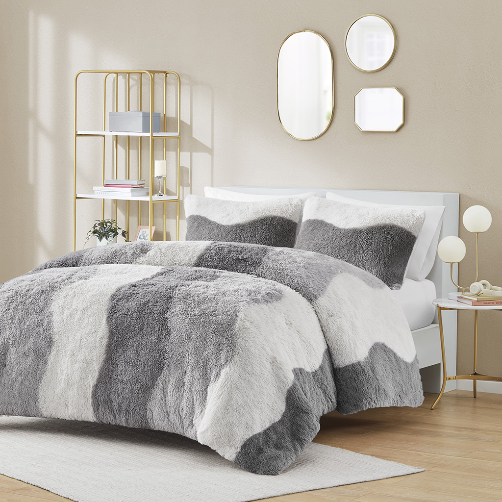 Faux Fur Twin Comforter
