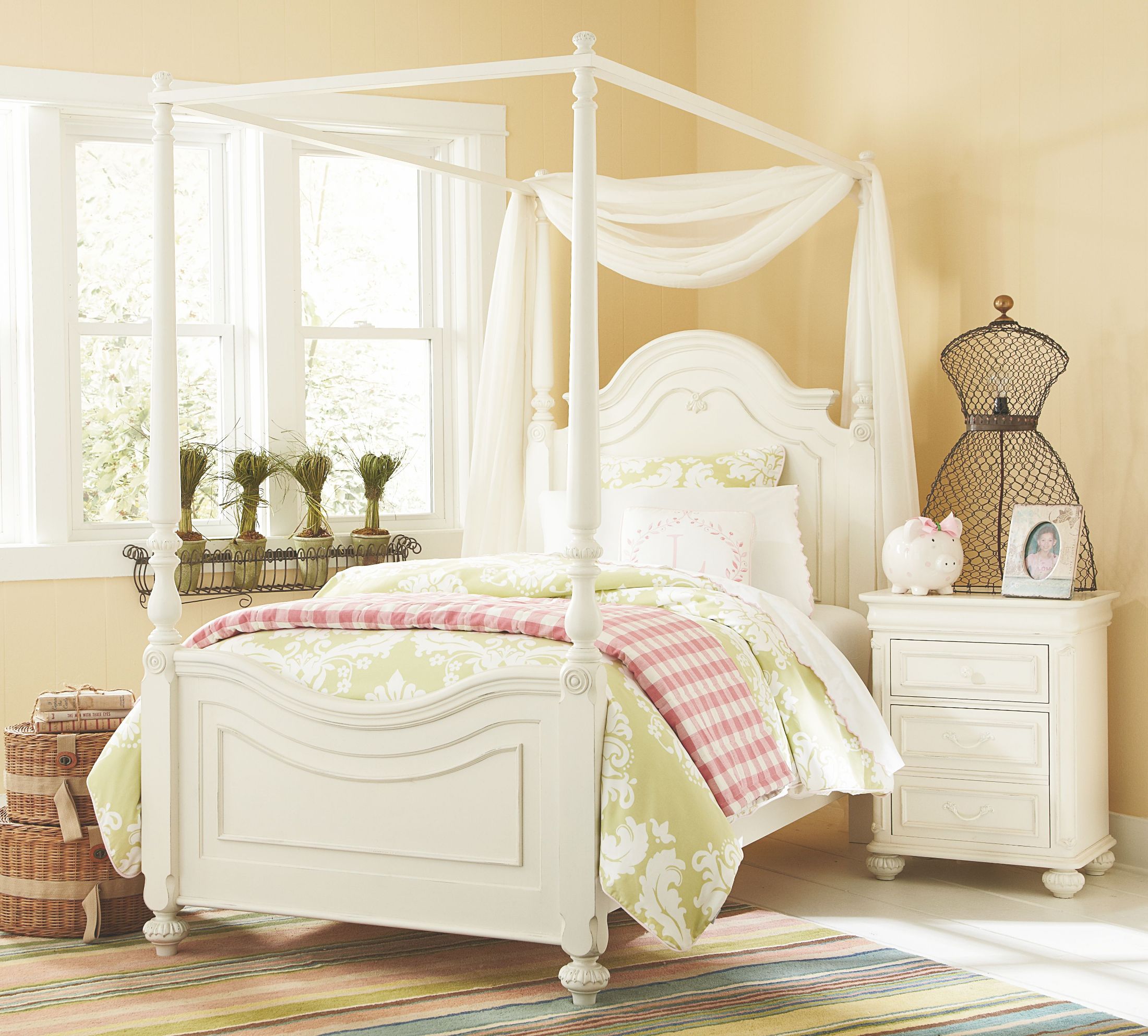 Charlotte Youth Low Poster Canopy Kit Bedroom Set 1stopbedrooms