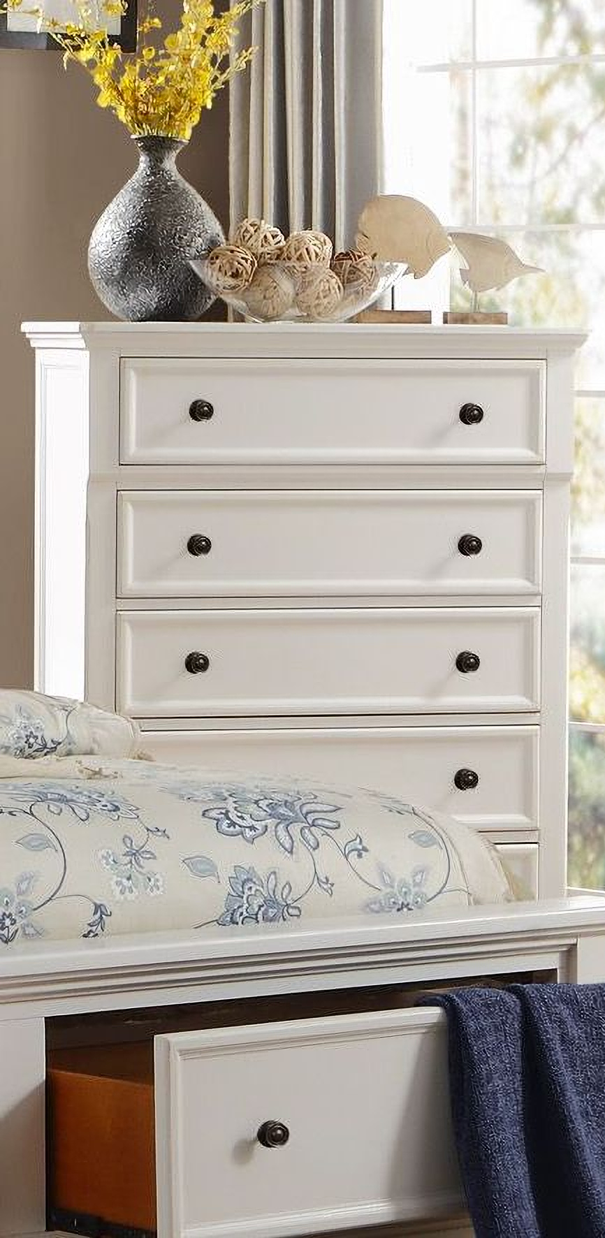 Laurelin White Sleigh Storage Bedroom Set 1StopBedrooms.