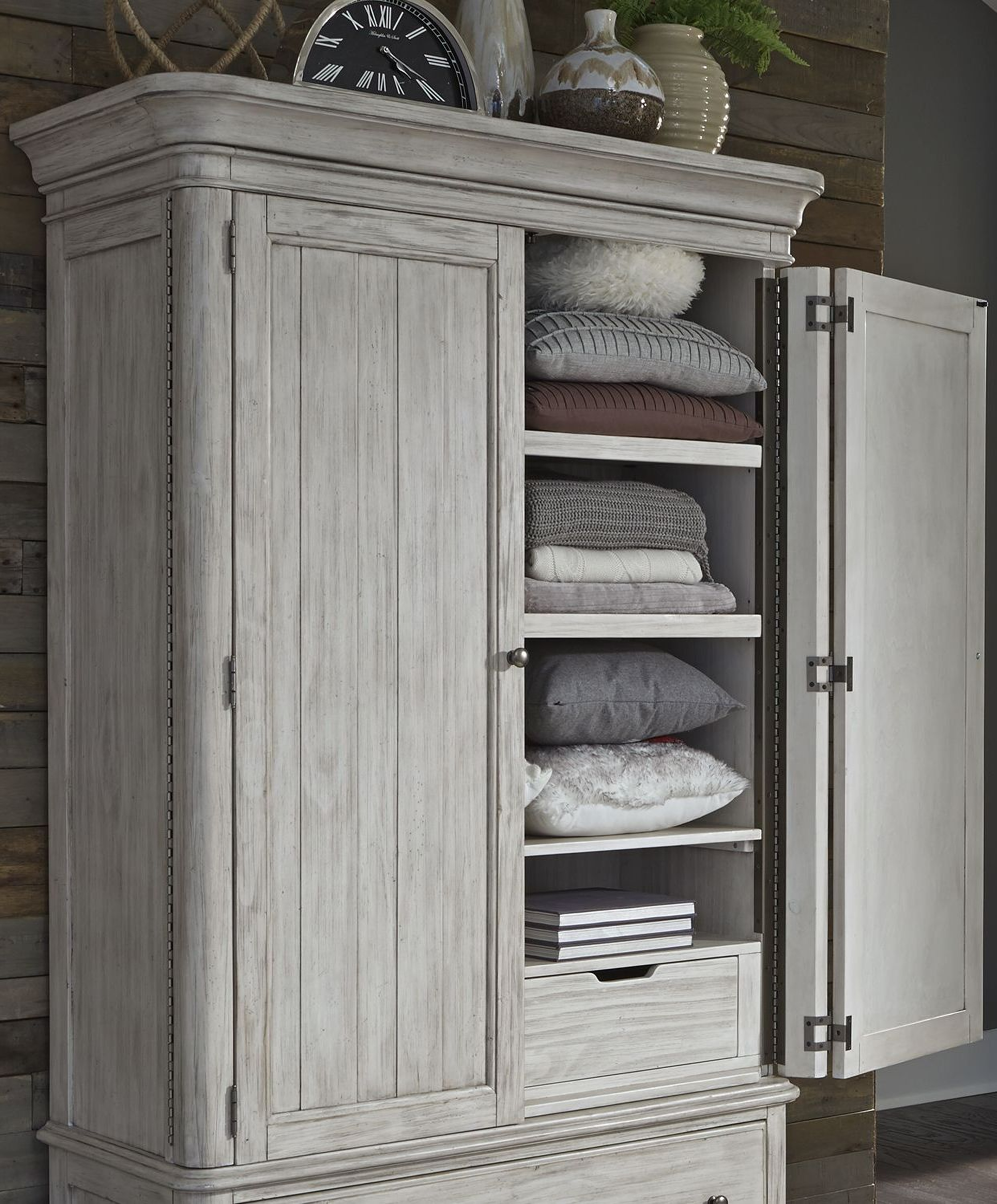 Farmhouse Reimagined Antique White Panel Bedroom Set ...