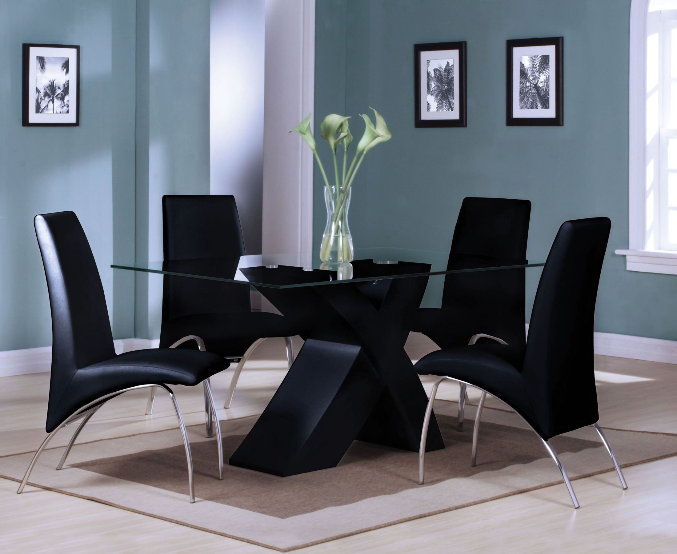 Gordie Black And Clear Glass Top Dining Room Set 1stopbedrooms