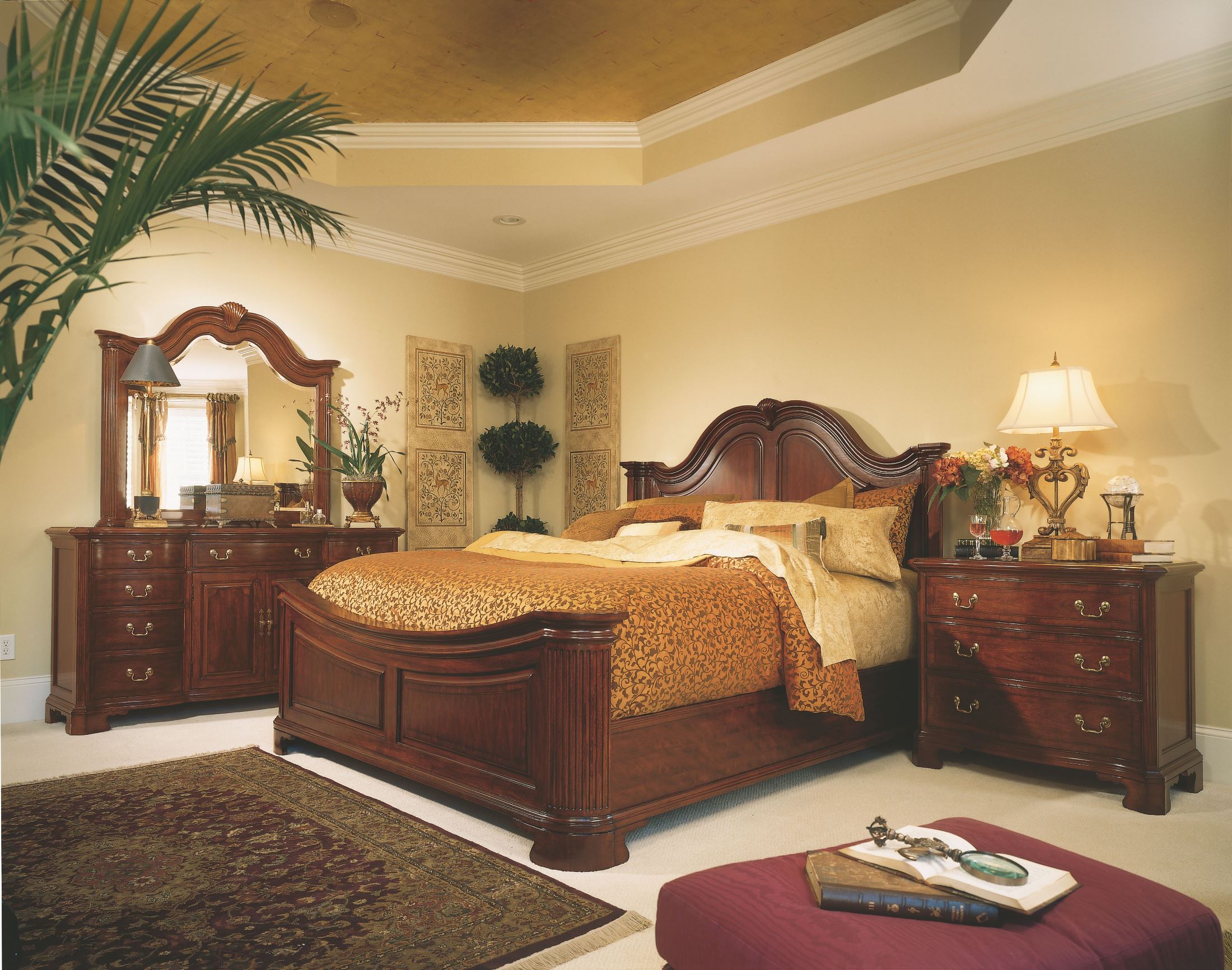 Cherry Grove Classic Antique Cherry Mansion Bedroom Set