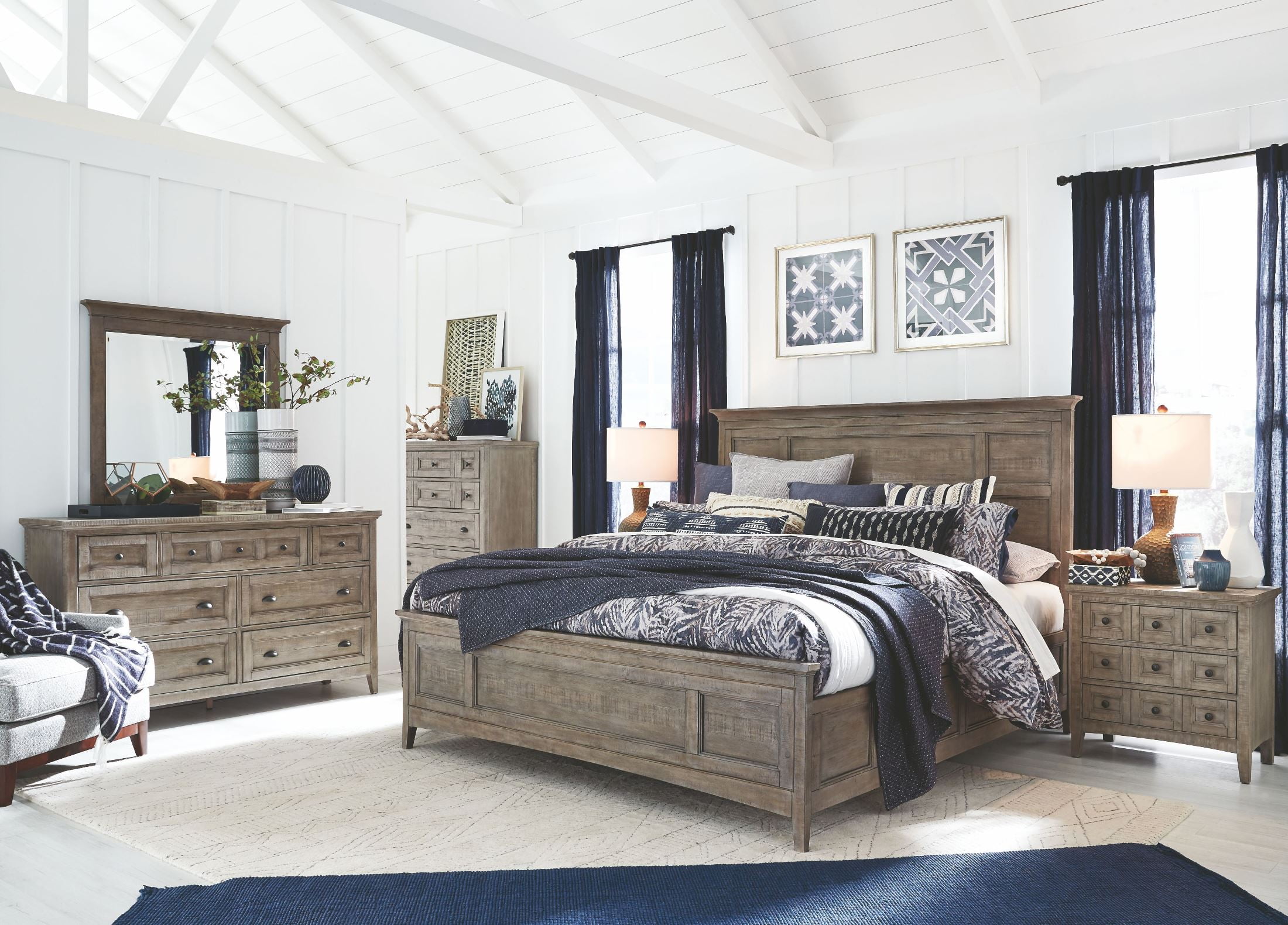Paxton Place Dovetail Grey Panel Bedroom Set