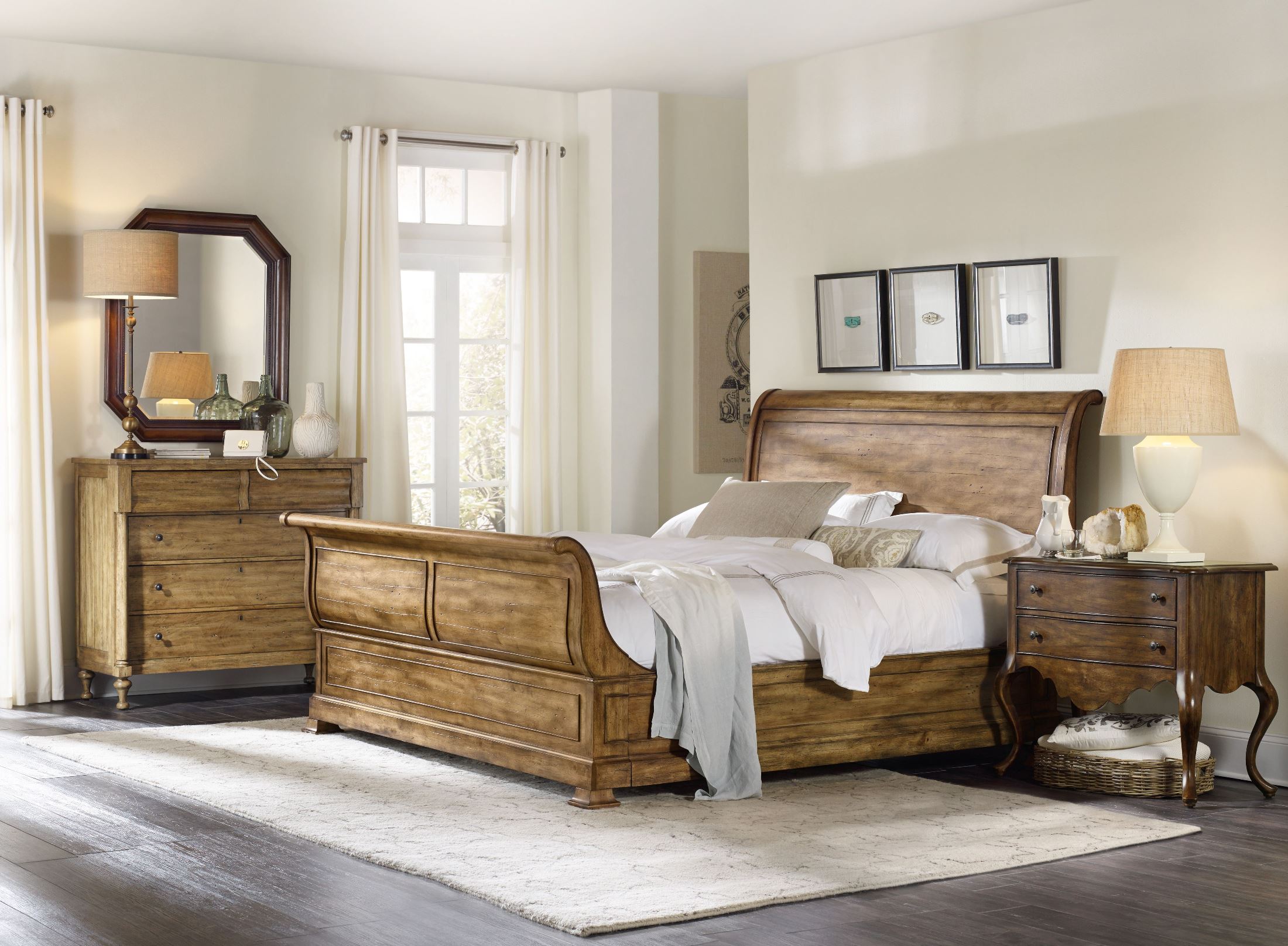 Archivist Light Wood Sleigh Bedroom Set