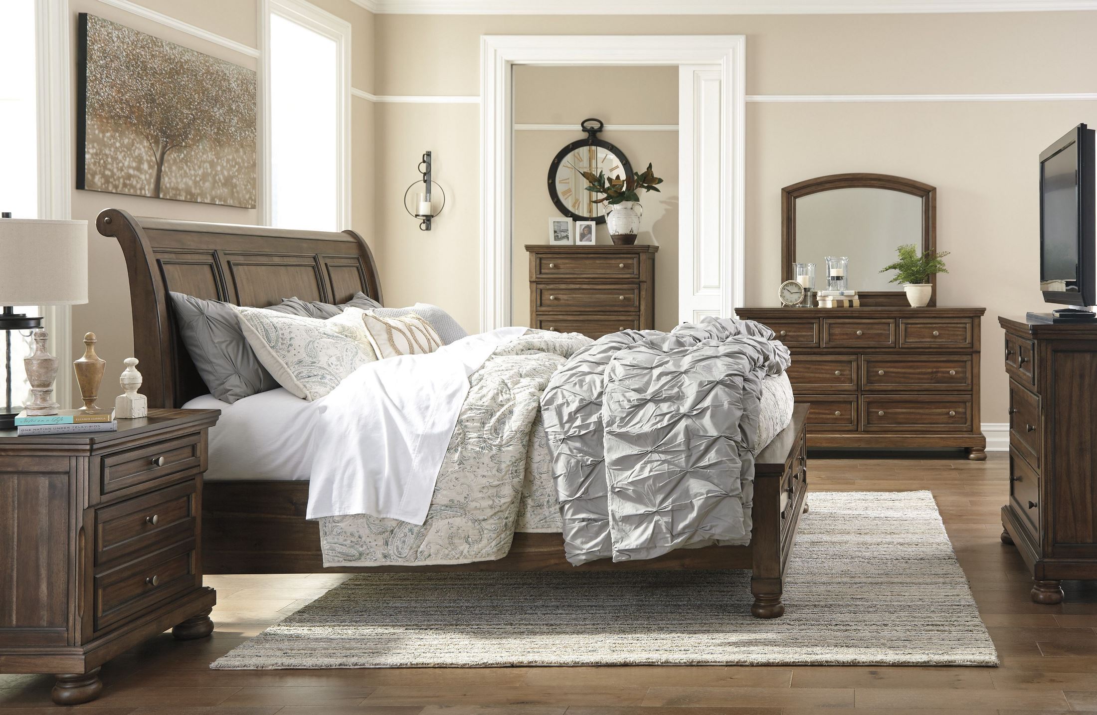 Flynnter Medium Brown Sleigh Storage Bedroom Set ...