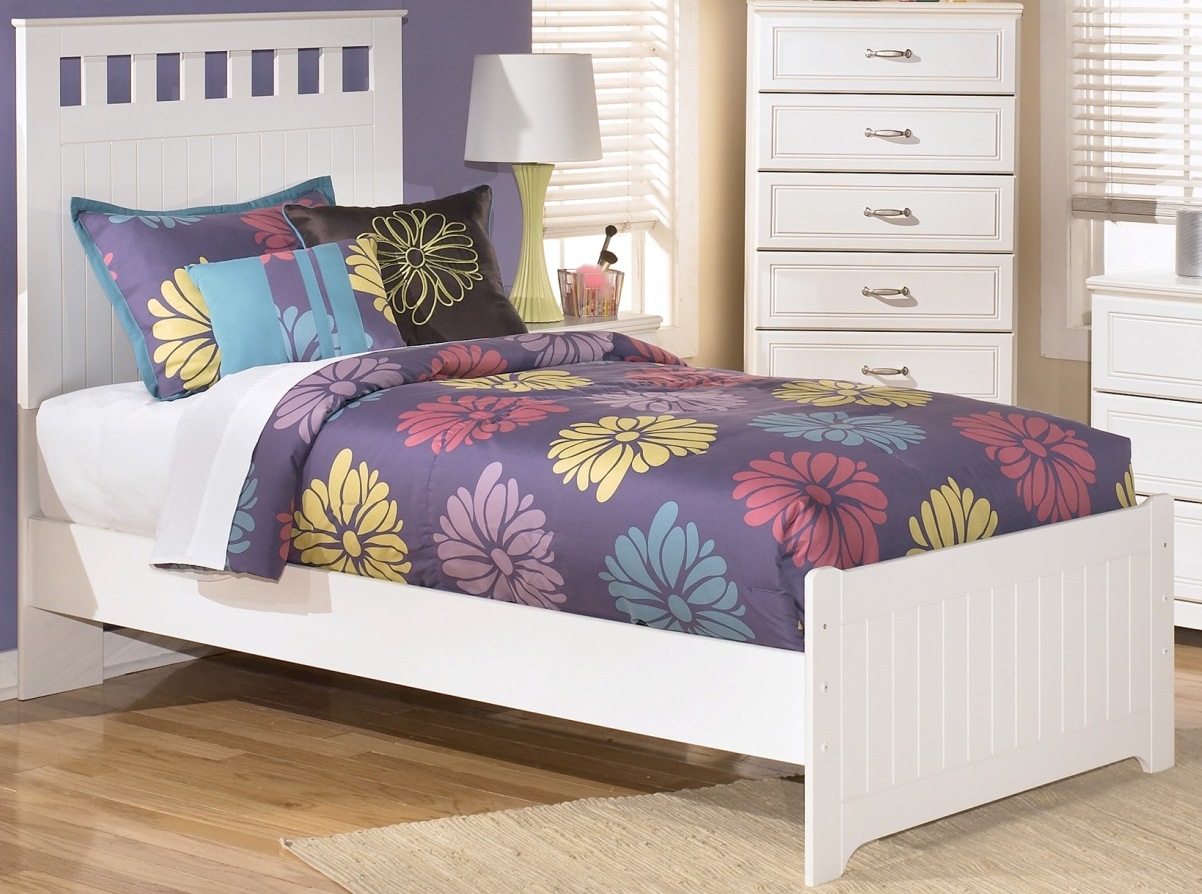 lulu panel bed