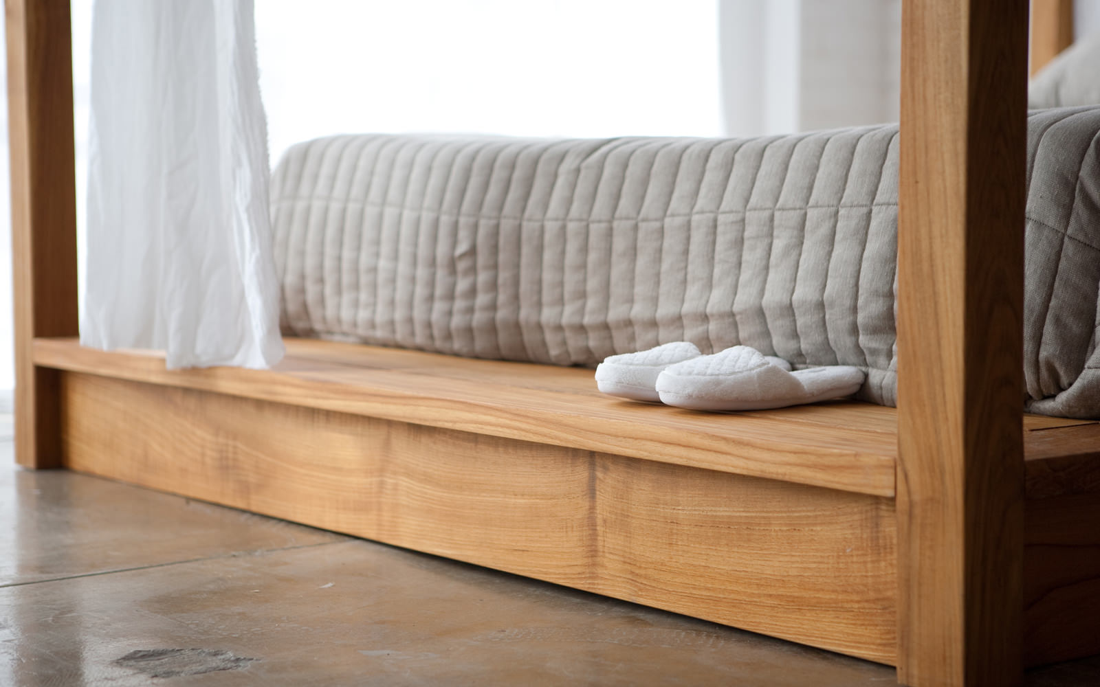 King Canopy Bed 1StopBedrooms.