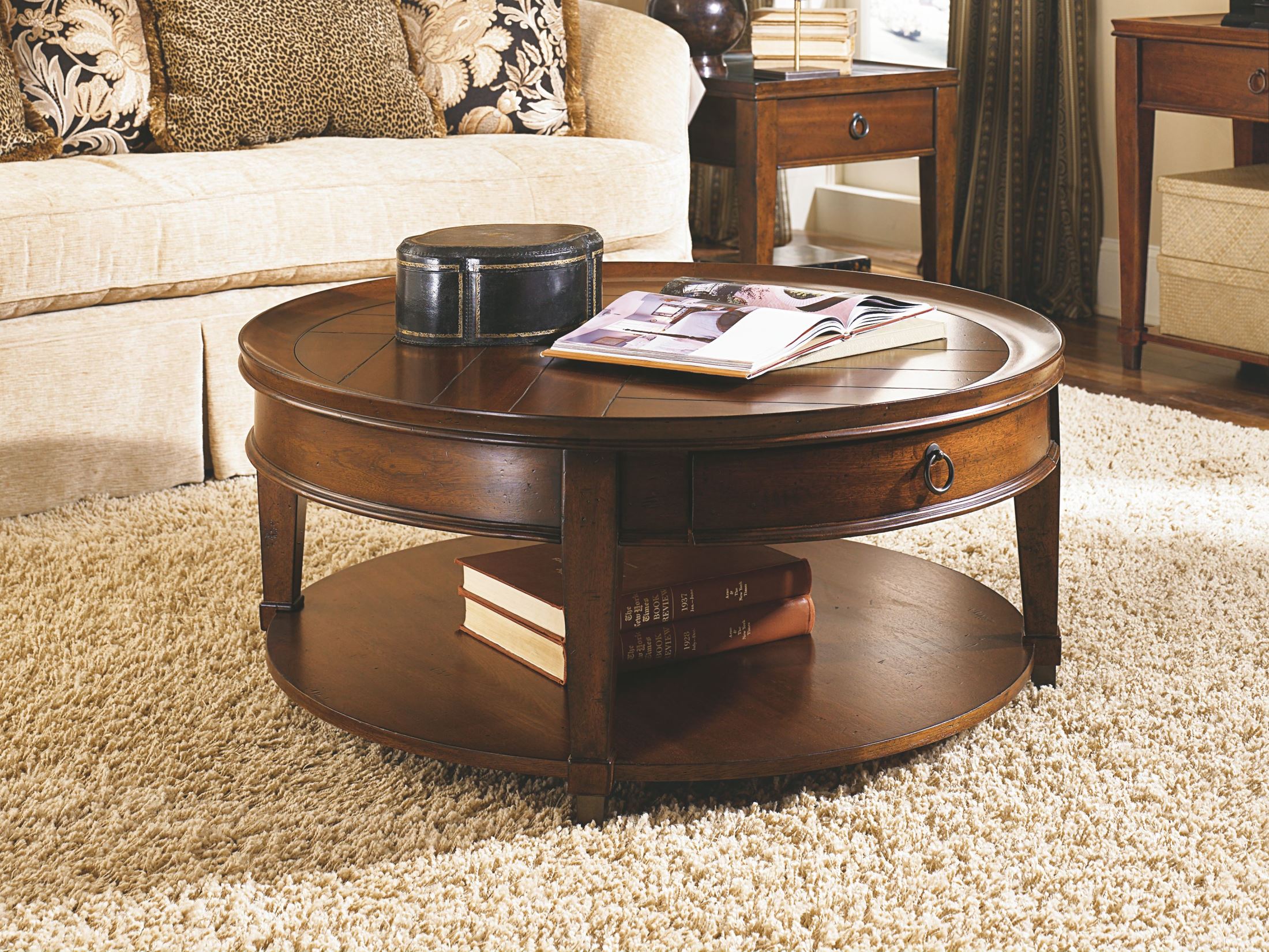 Hammary Sunset Valley Rich Mahogany Round Cocktail Table Sunset Valley Rich Mahogany Round Cocktail Table Media Gallery 1