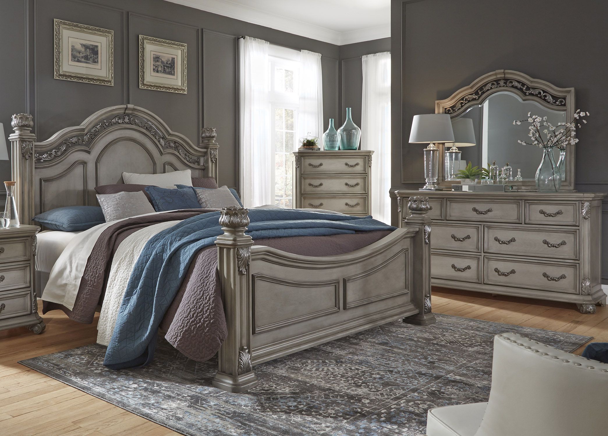 Messina Estates Bedroom Gray Poster Set