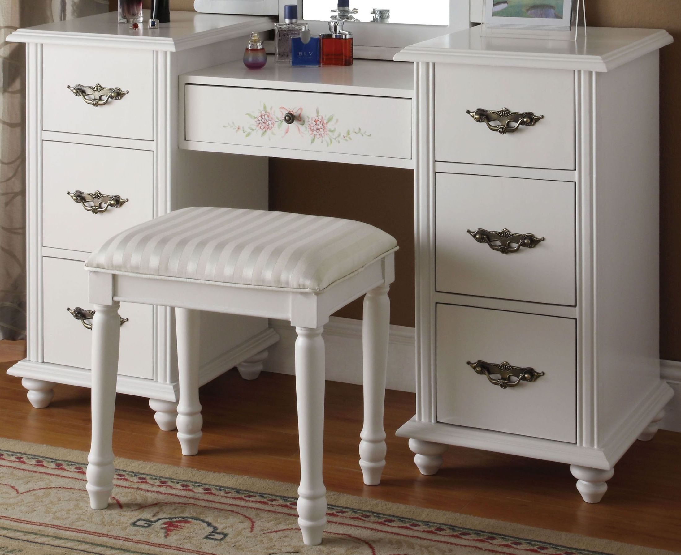 Torian White Vanity Desk And Stool 1stopbedrooms