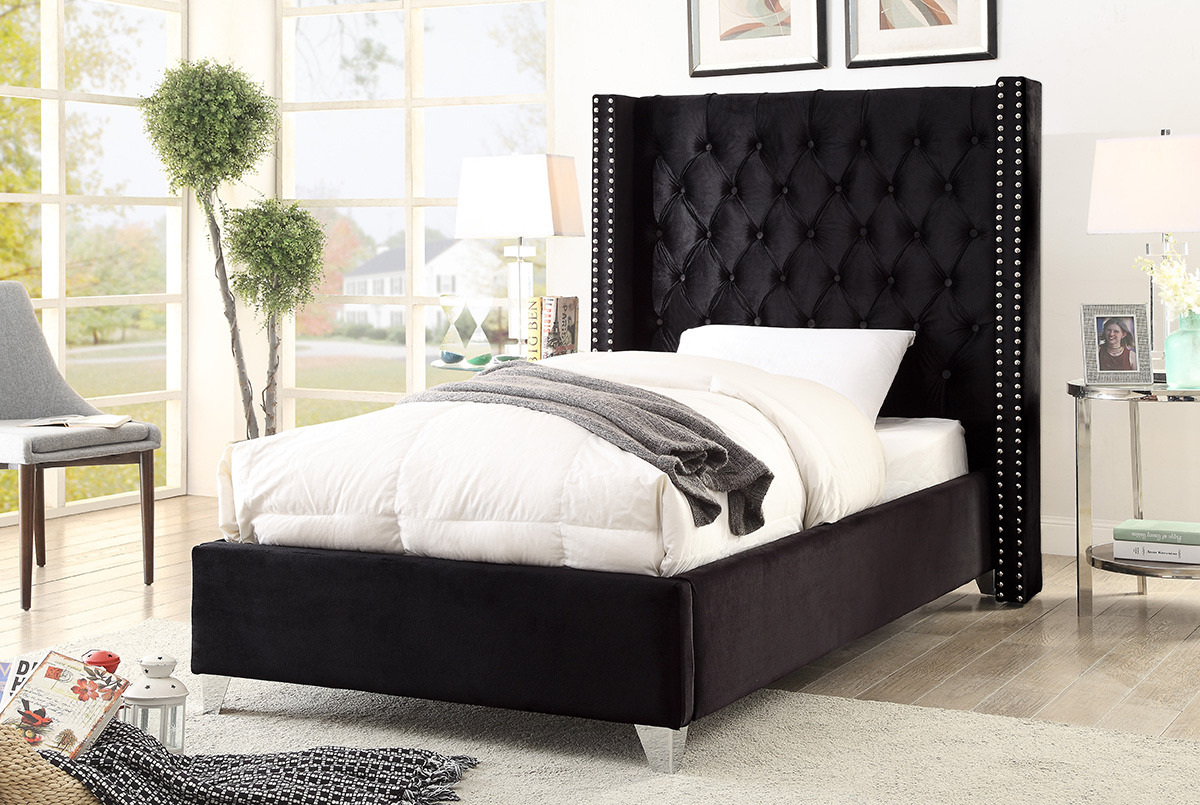 Meridian Furniture Aiden Velvet Twin Bed In Black Aidenblack T