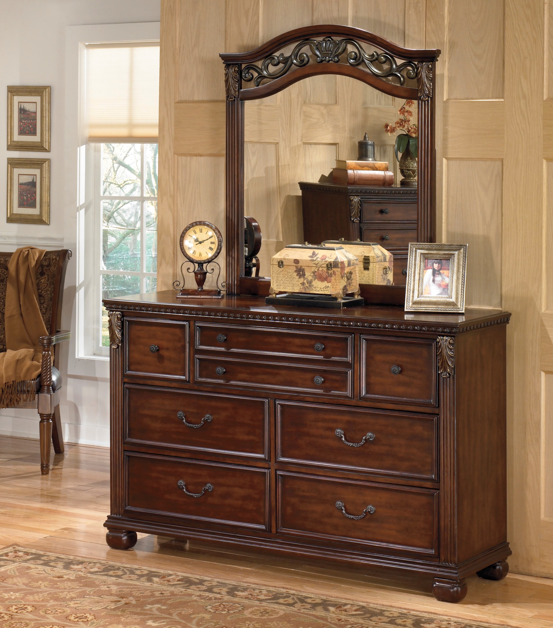 Signature Design By Ashley Leahlyn Panel Bedroom Set Leahlyn Panel Bedroom Set A Gallery 4