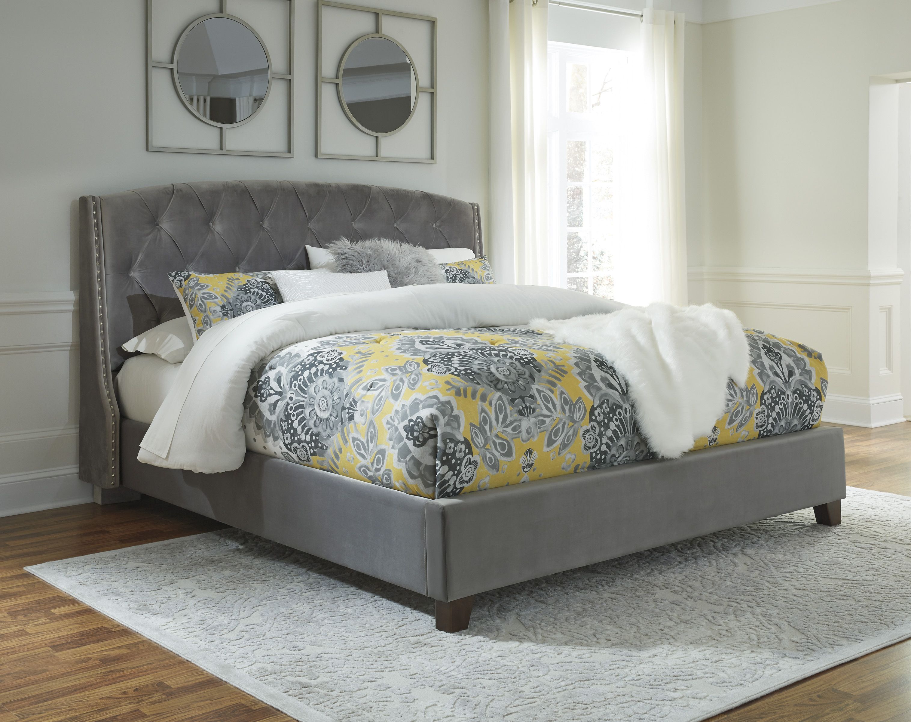 Kasidon Multi Tufted Bedroom Set