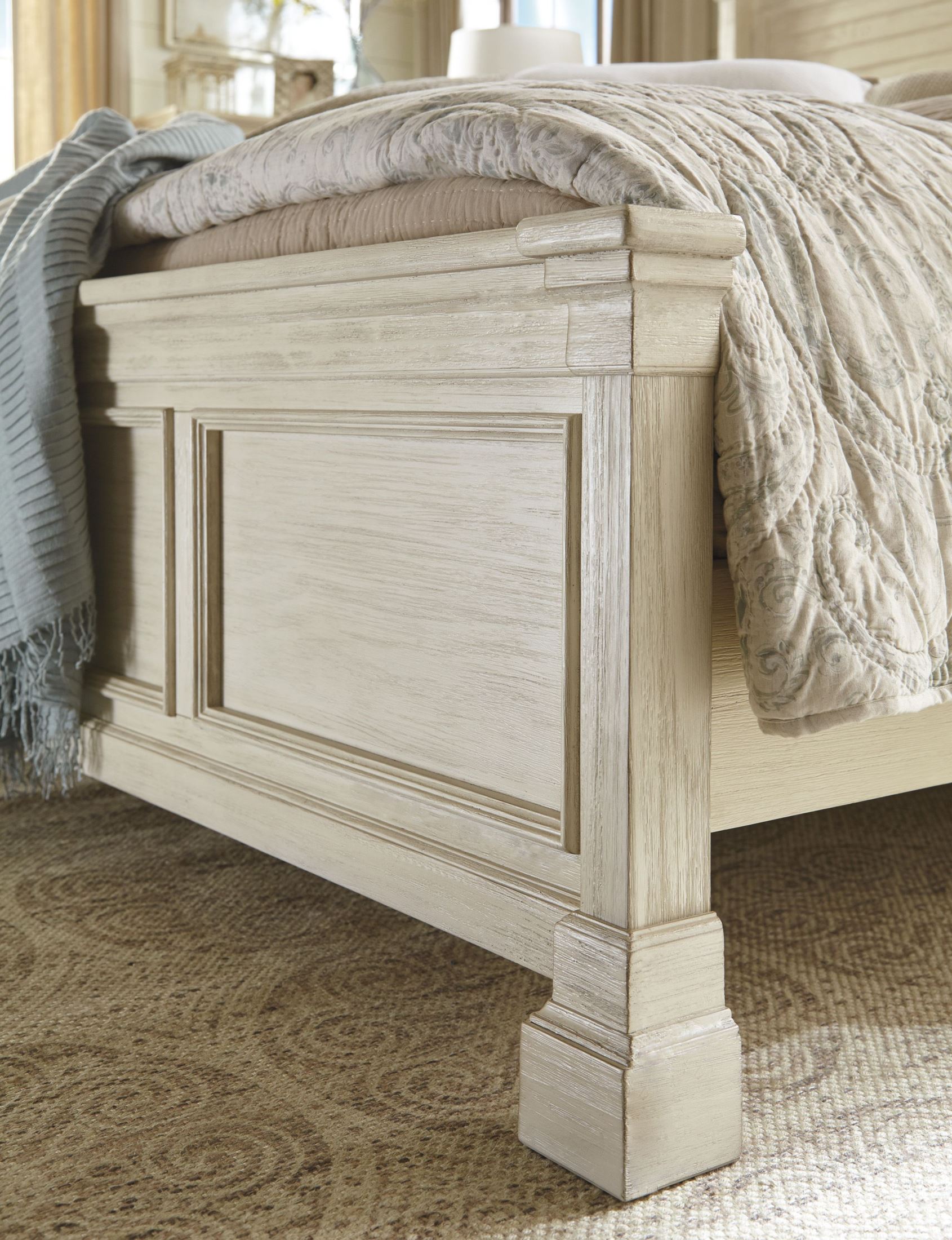 Bolanburg White King Louvered Panel Bed - 1StopBedrooms.