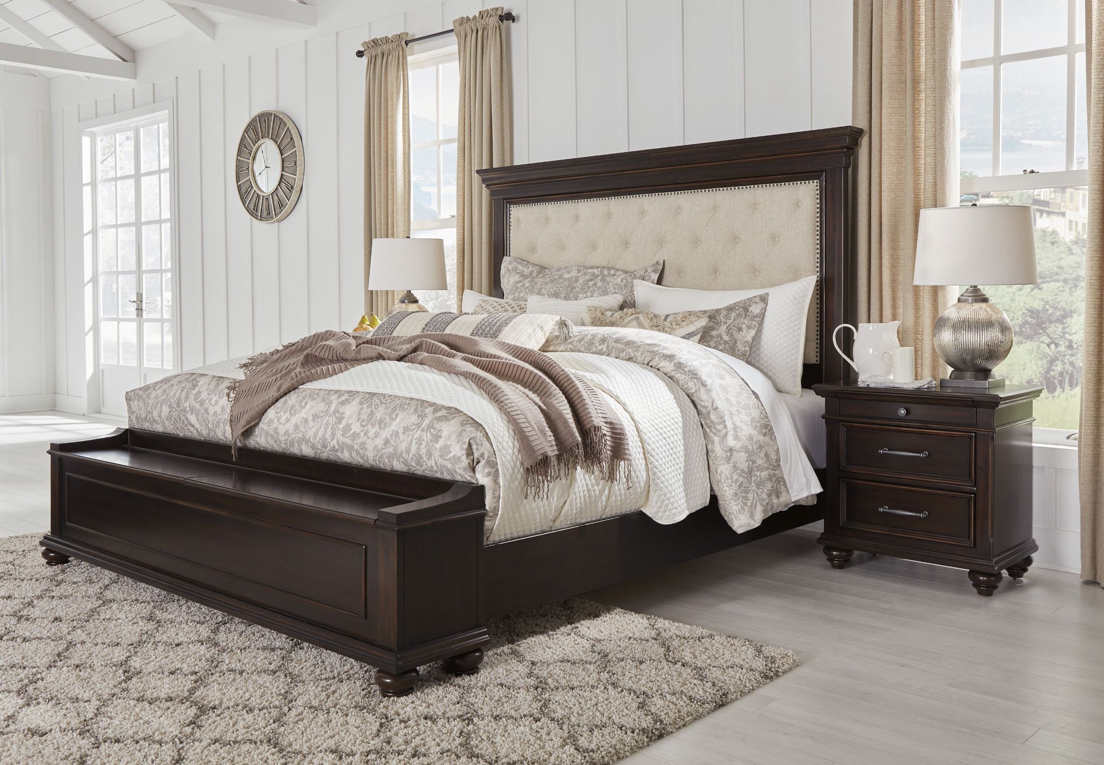 Brynhurst Dark Brown Upholstered Storage Panel Bedroom Set ...