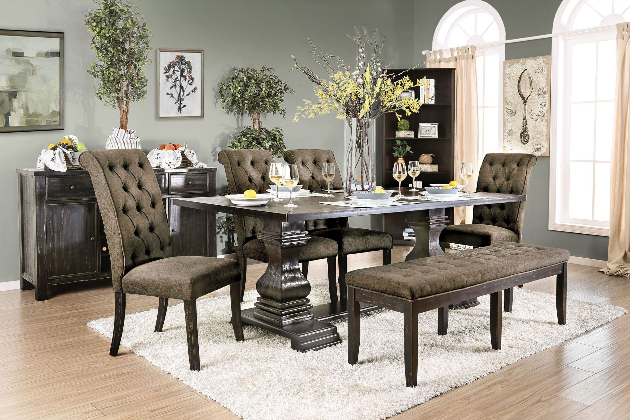 Creatice Black Dining Room Set for Large Space