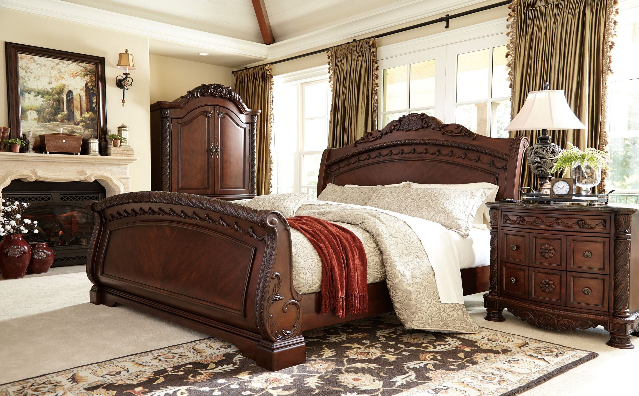 North Shore Sleigh Bedroom Set