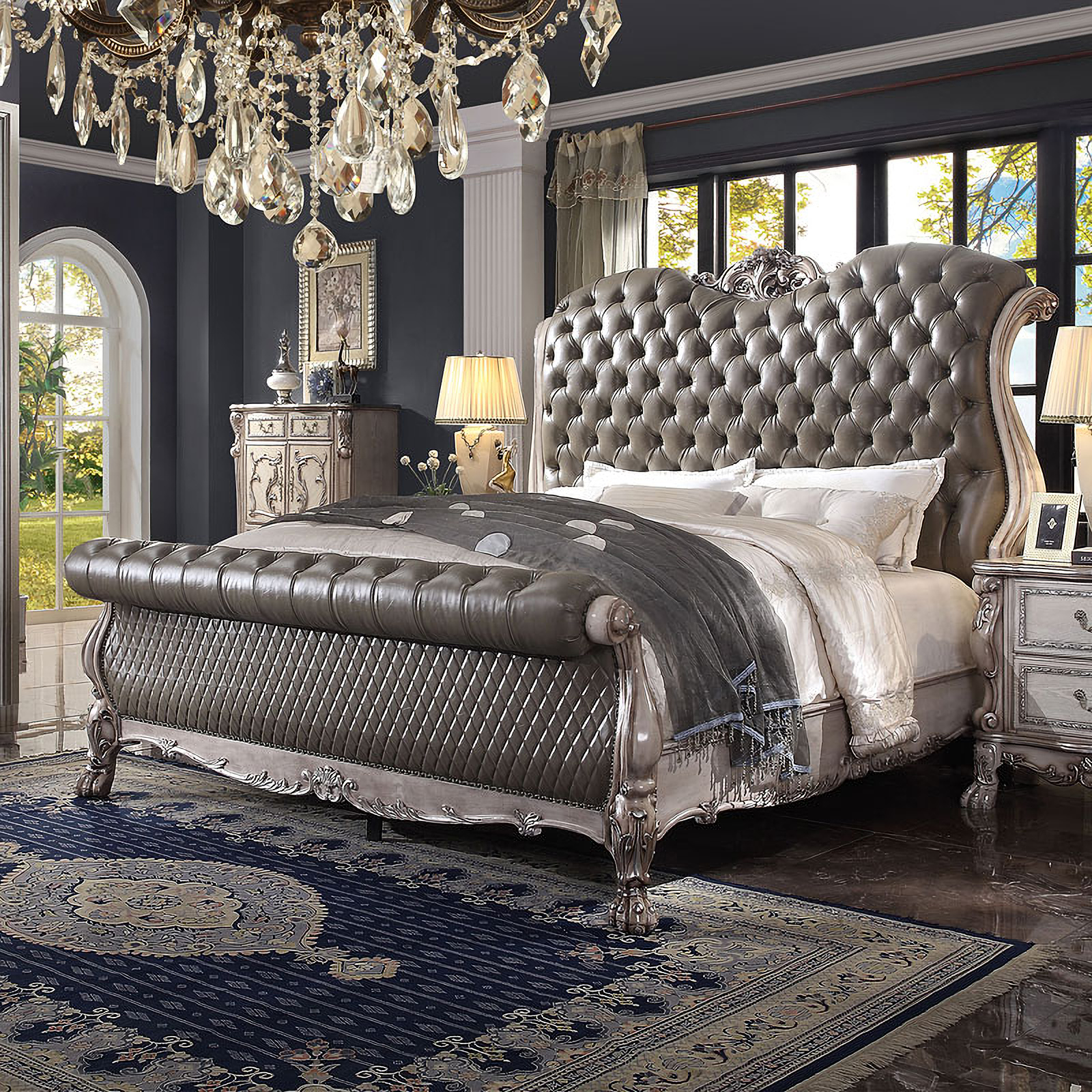 Antique white hot sale sleigh bed