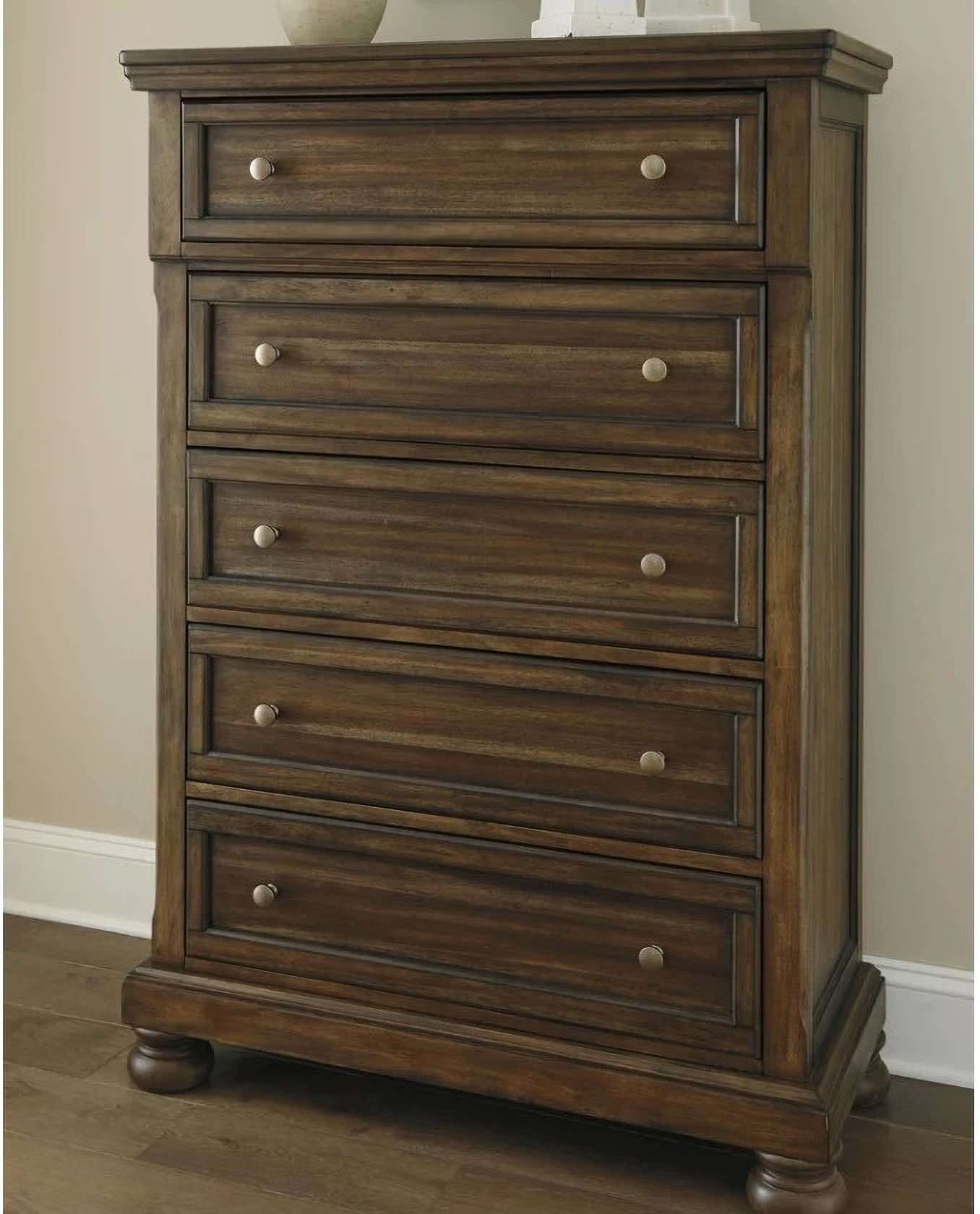 Porter Chest of Drawers