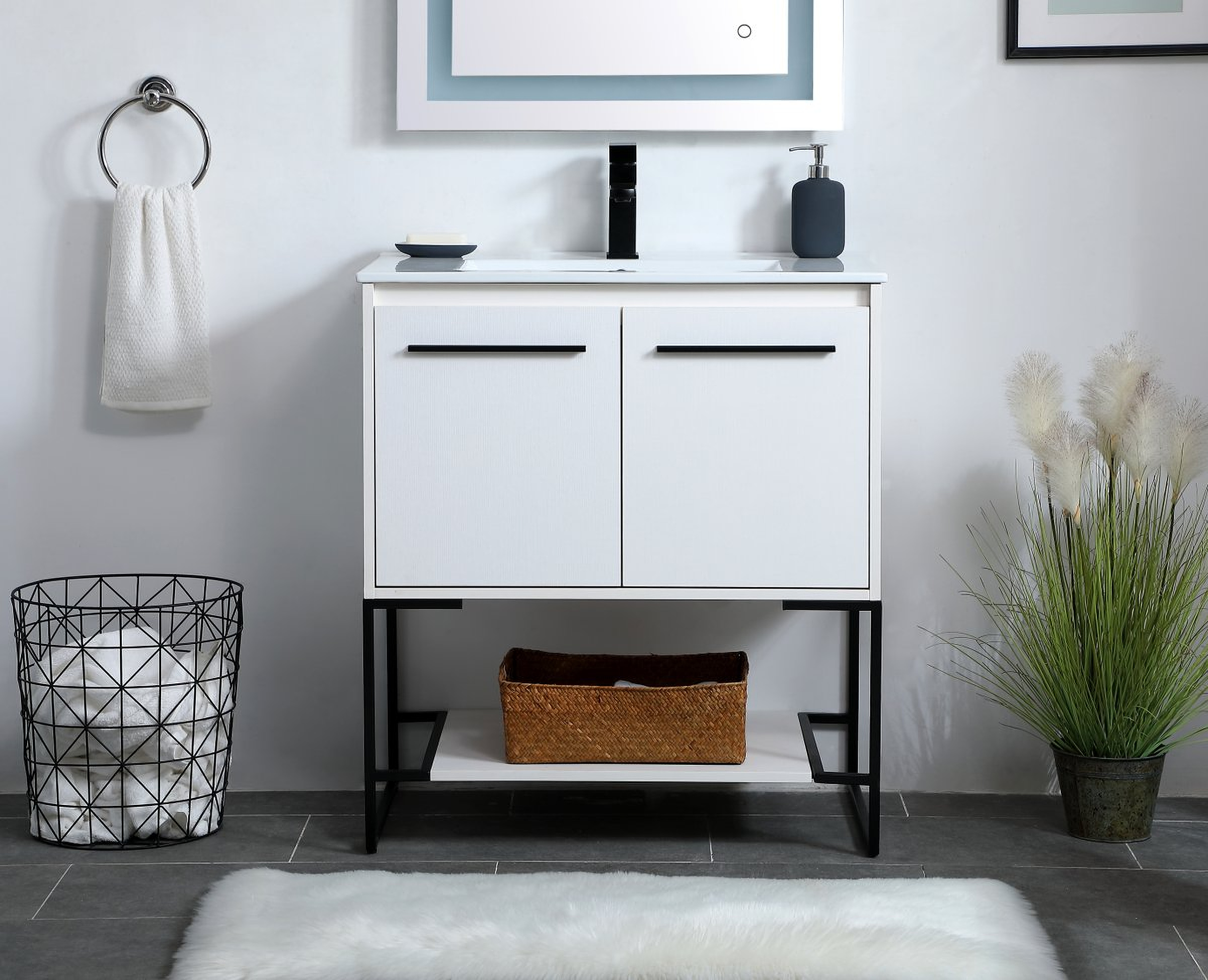 White Vanity Bathroom 30