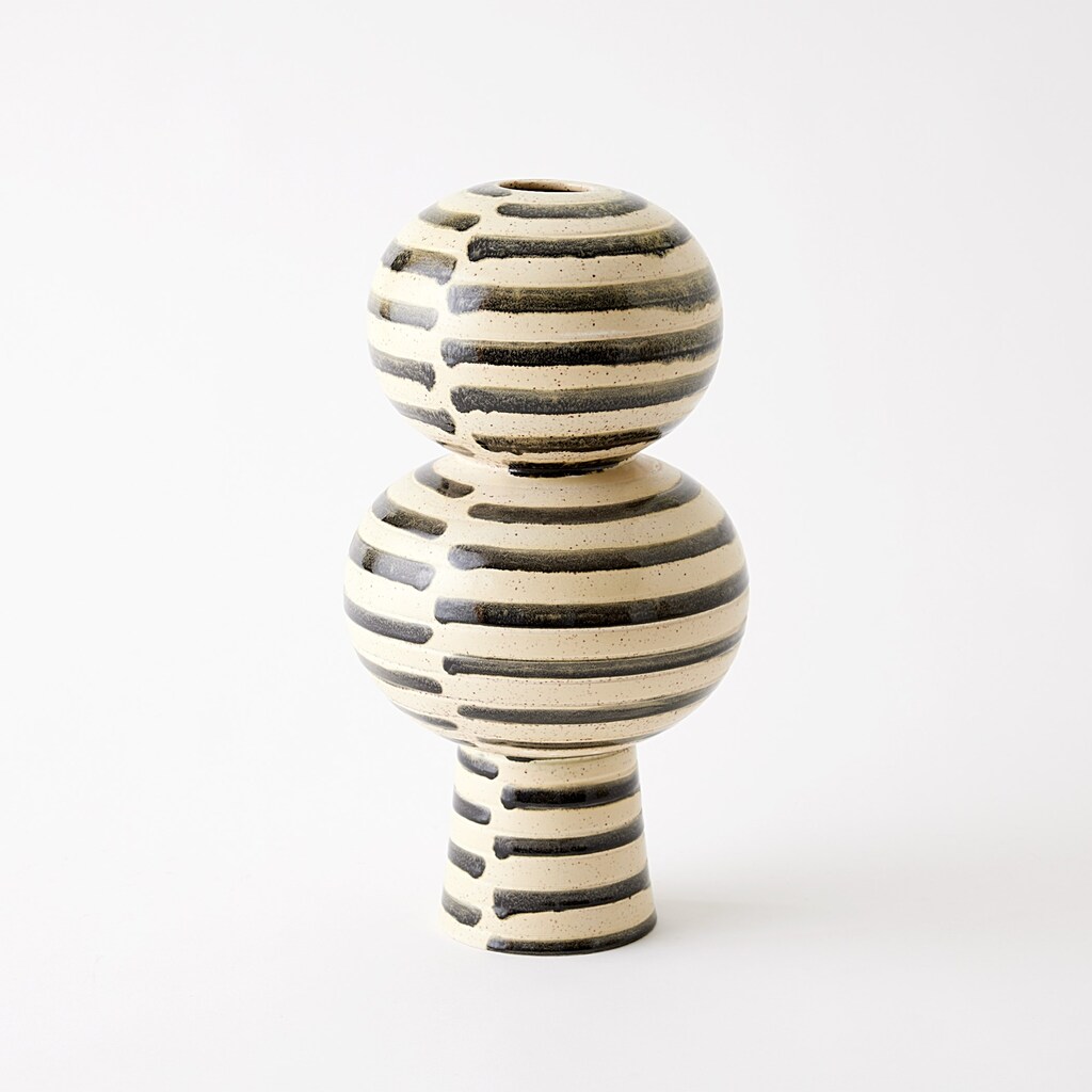 Jail Break Curved Vase In Grey