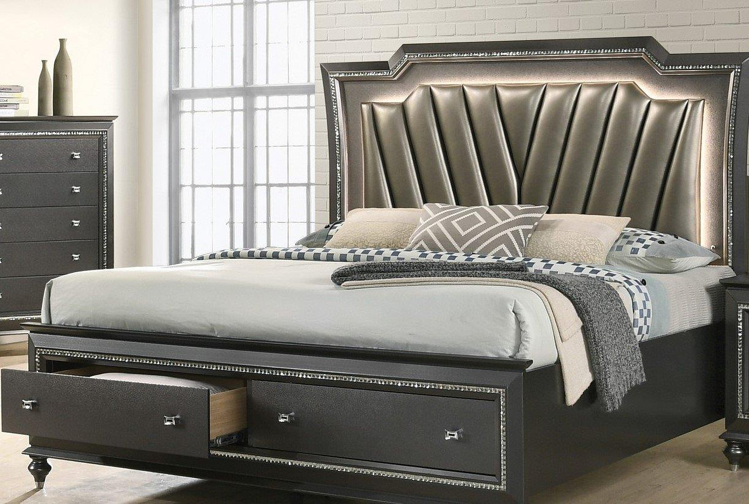 Kaitlyn Metallic Gray California King Bed by ACME 1StopBedrooms