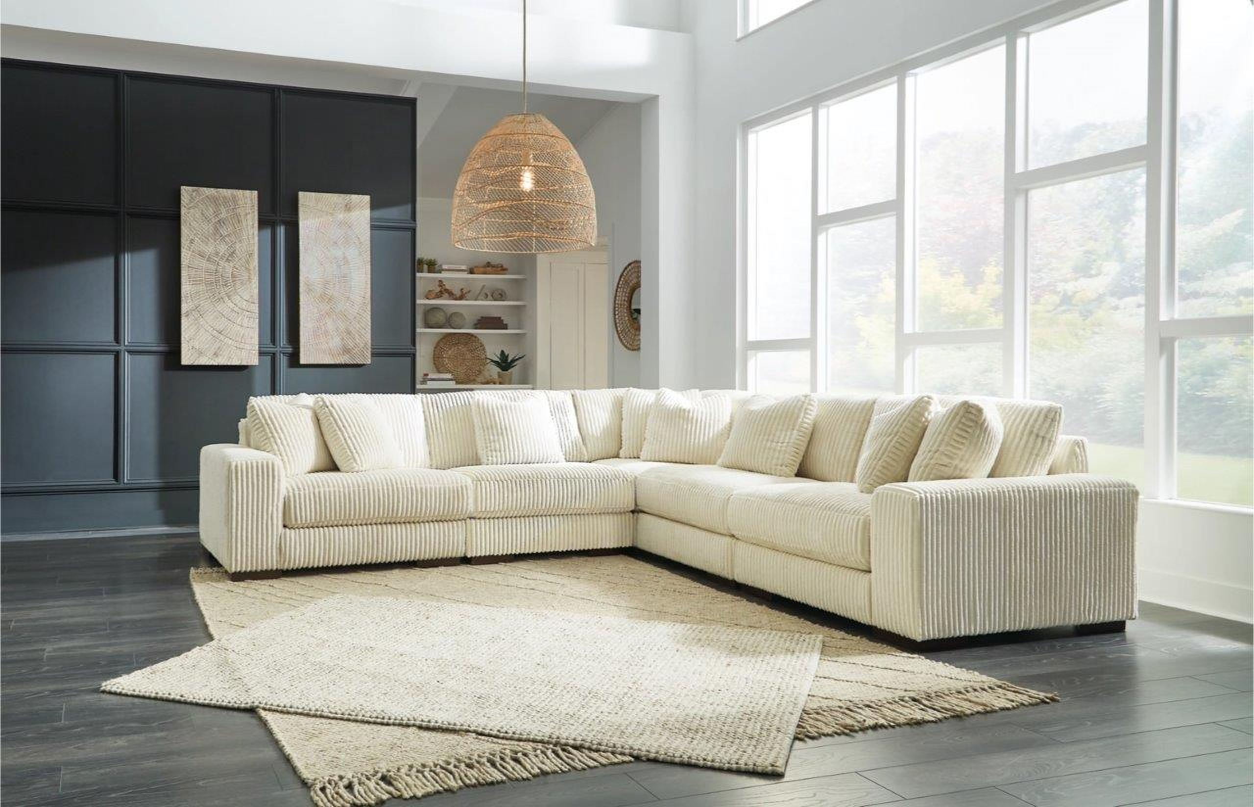 Ryn アイボリーXXXXL Lindyn 5-Piece Sectional In Ivory by Ashley Furniture