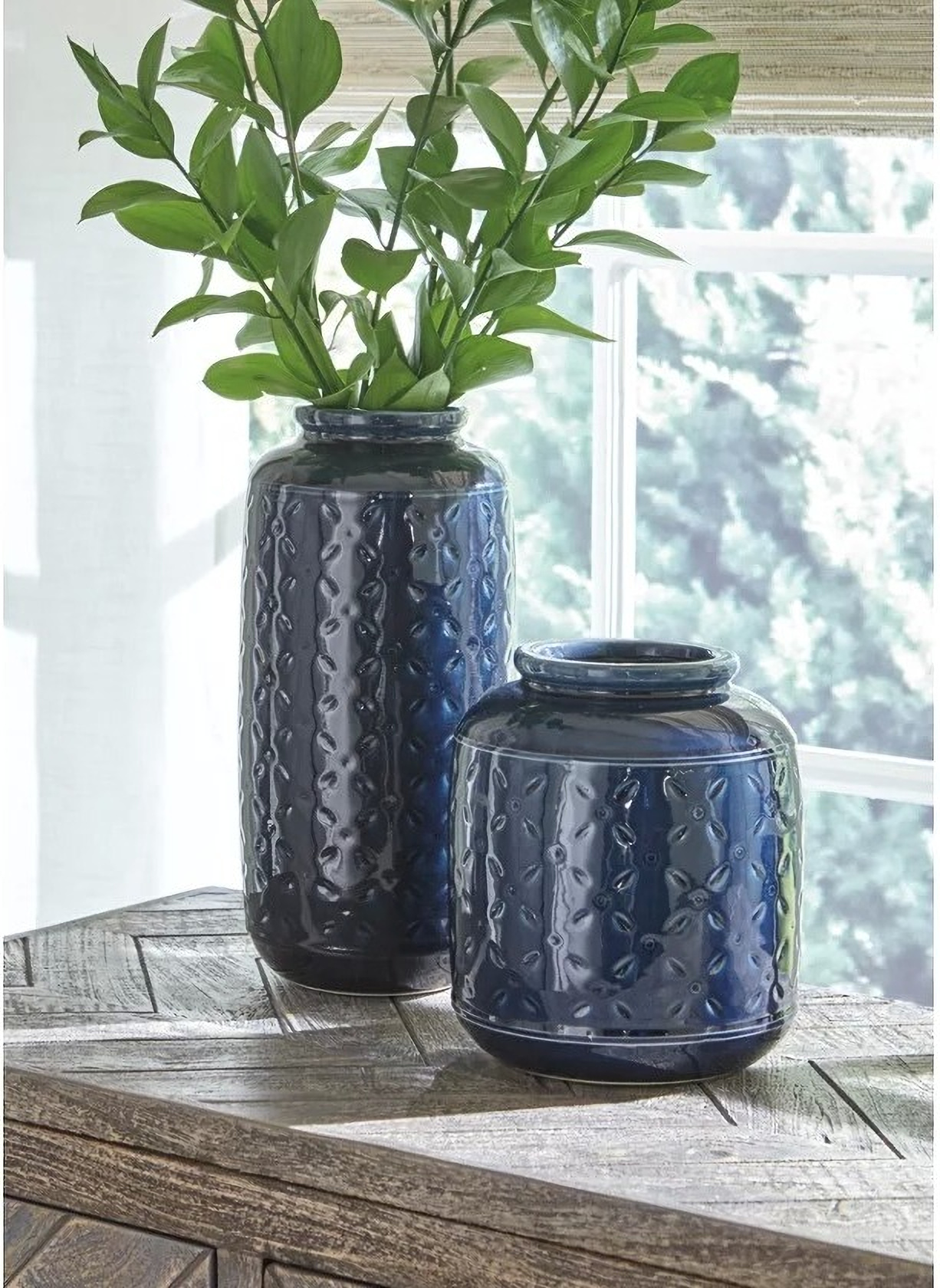 Marenda Navy Blue Vase Set of 2 by Ashley Furniture 1StopBedrooms