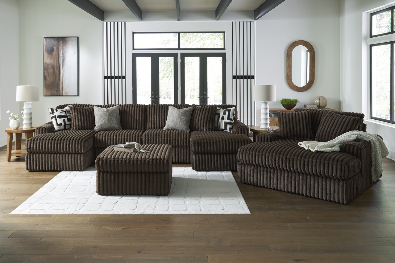 Midnight-Madness 4-Piece Sectional with Chaise, Oversized Chair