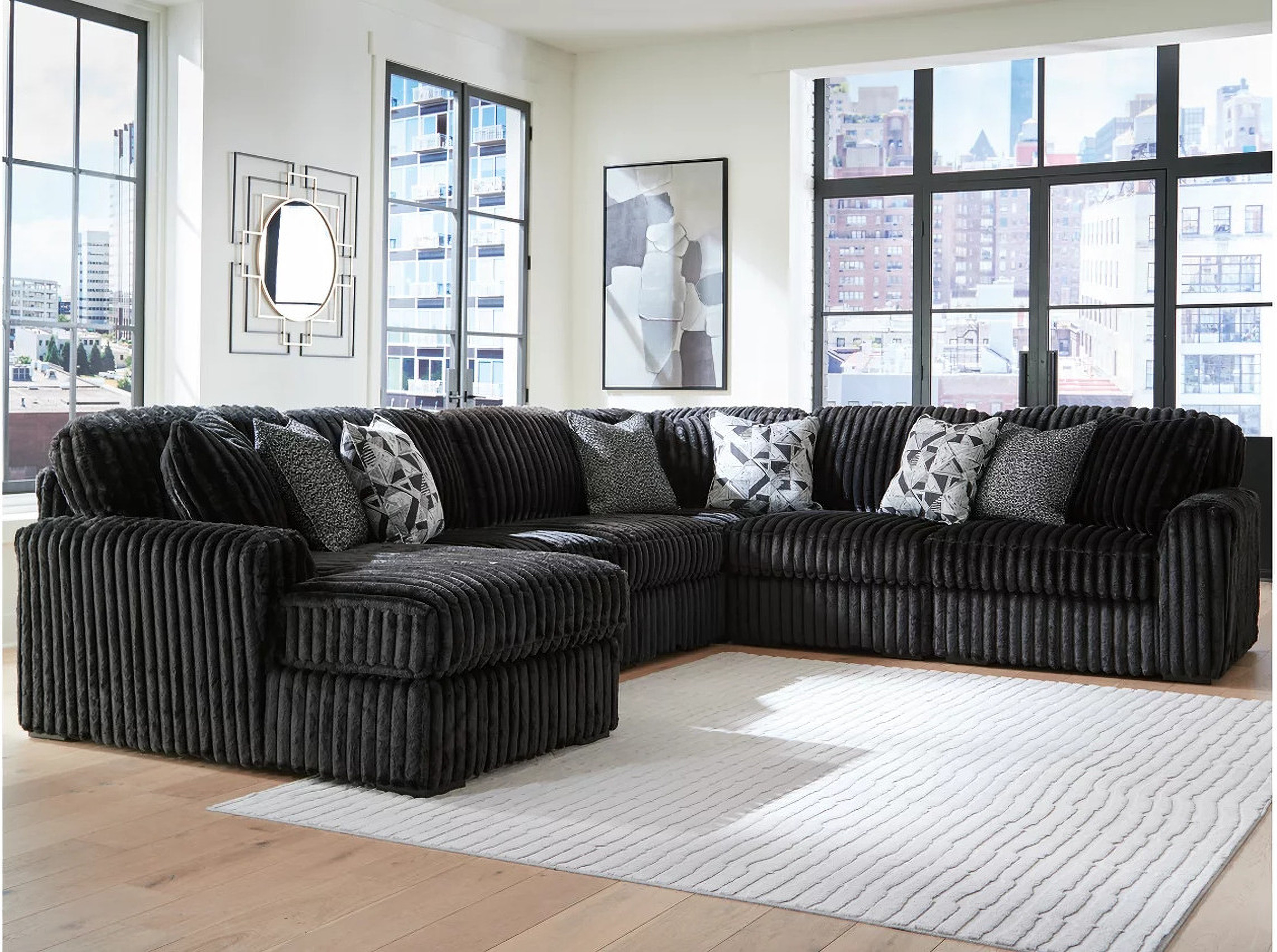 Midnight-Madness 6-Piece LAF Sectional with Chaise In Onyx by