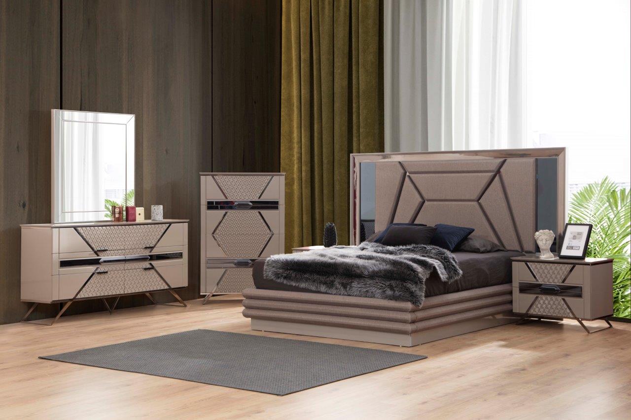 Montage Dark Cherry Wood Bedroom Set by Galaxy Furniture
