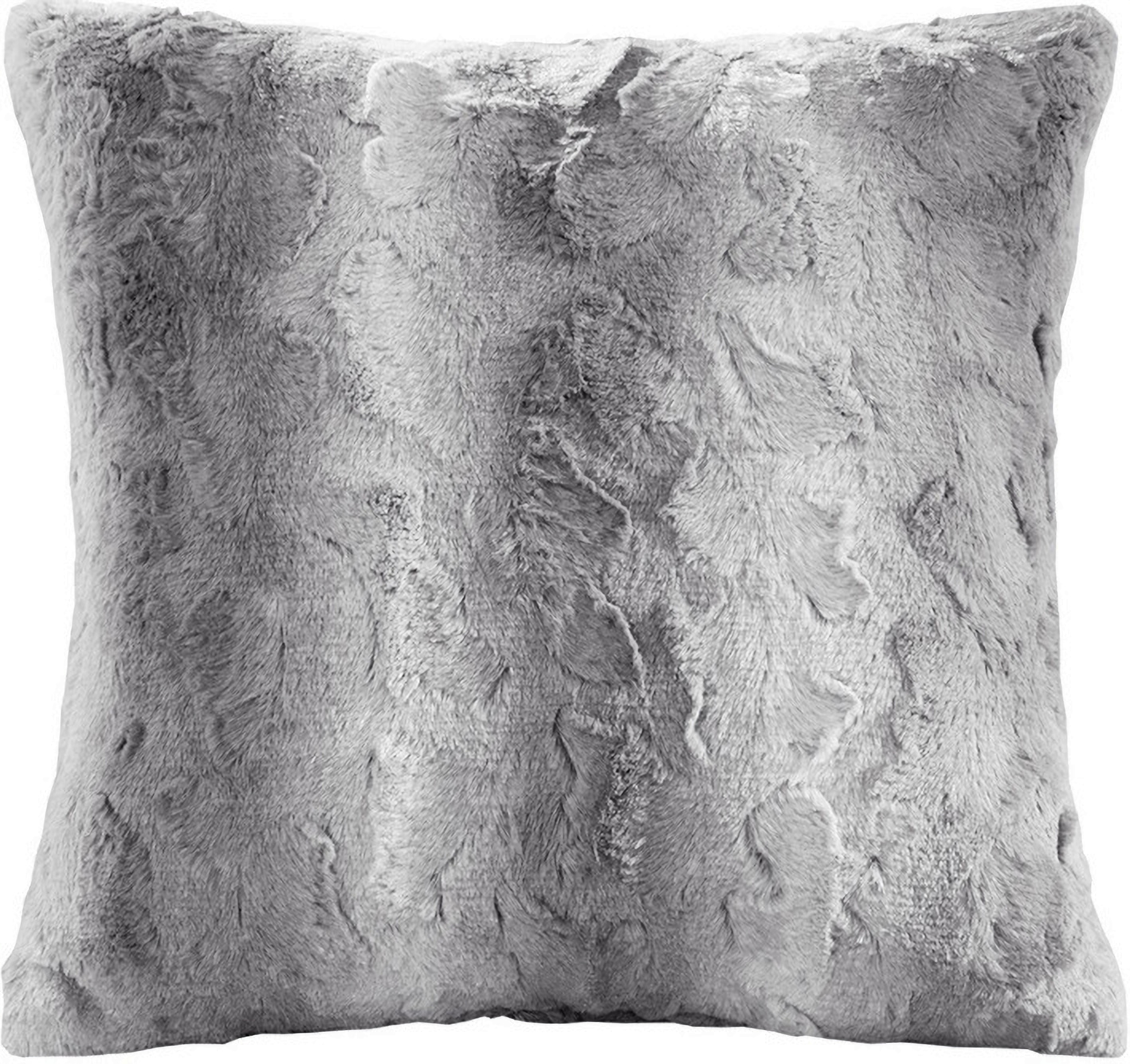 Cozy up your home with Signature HomeStyles luxurious pillows & throws