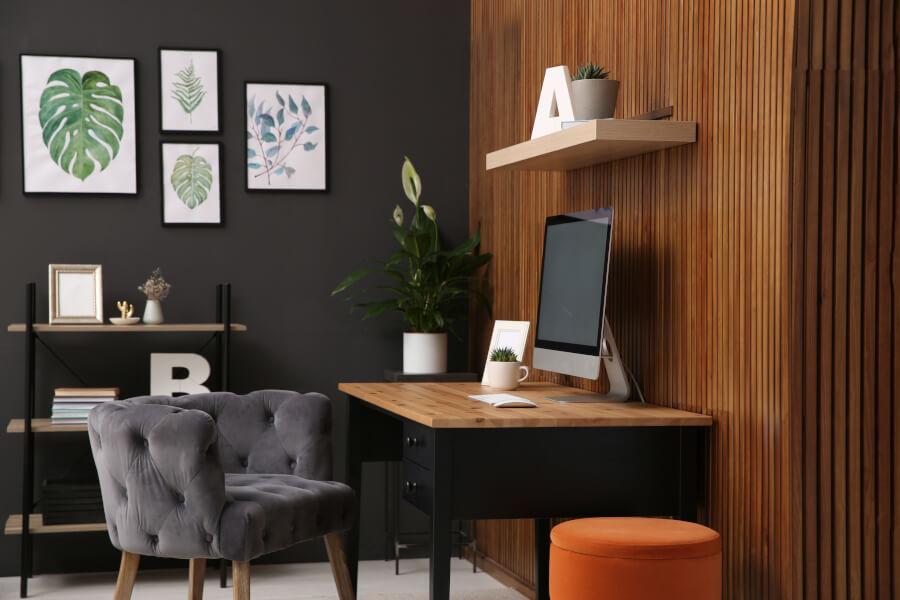 Smart Home Office Furniture Choices for Small Spaces