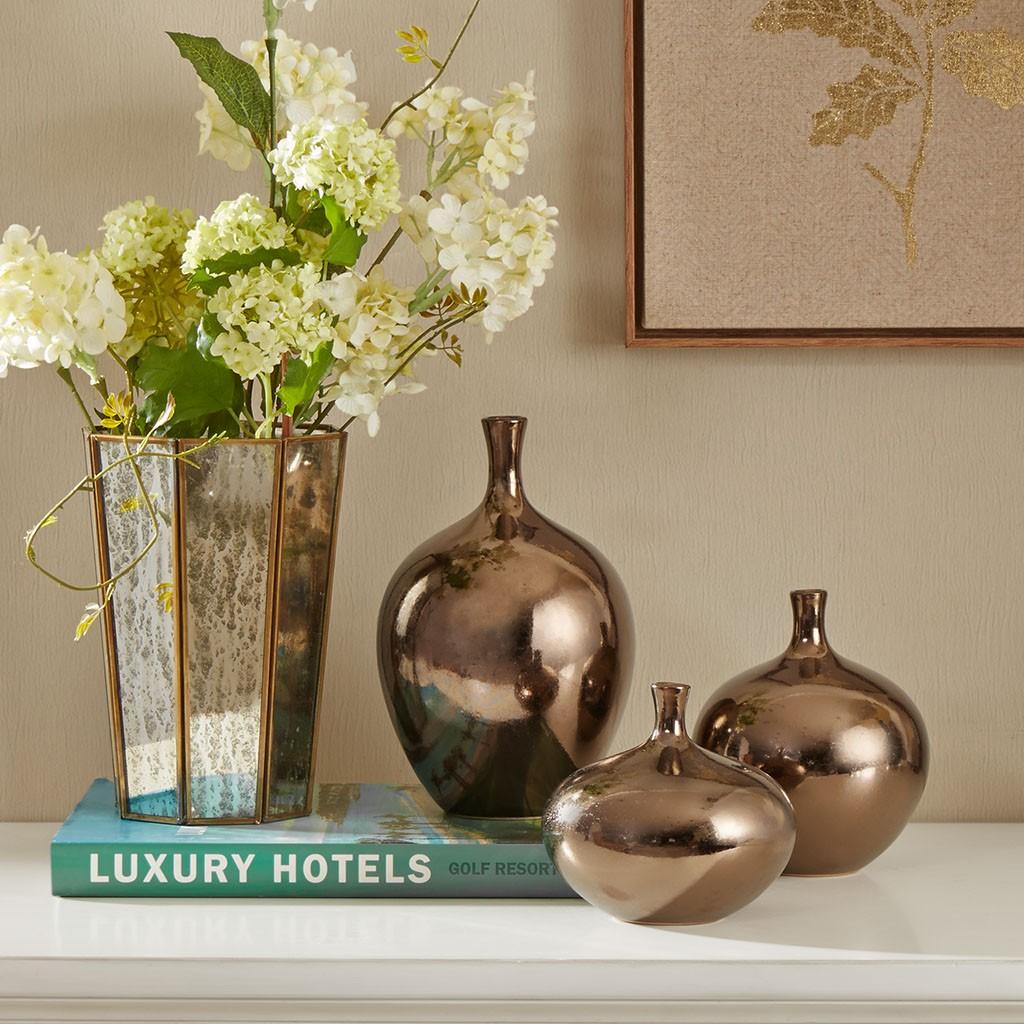 Best Ways to Style Your Home with Vases