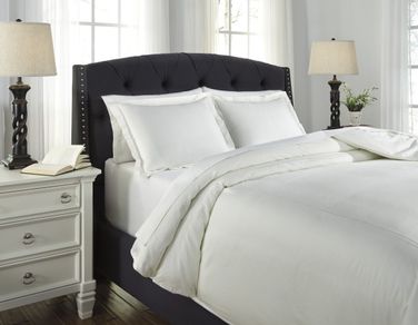 Ashley caitbrook bedroom set discount