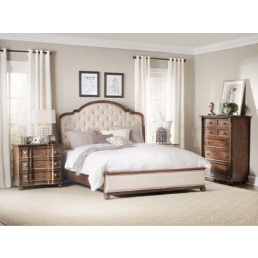 Leesburg Collection