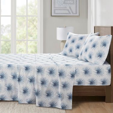 200 Thread Count Printed Cotton 4 Piece King Sheet Set In Blue Palmetto