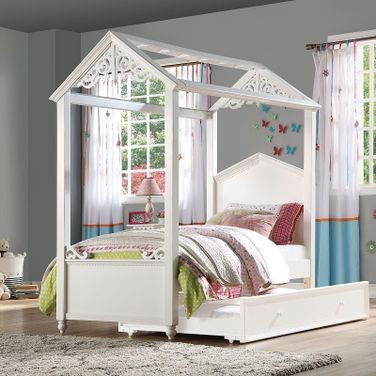 Rapunzel Canopy Bed