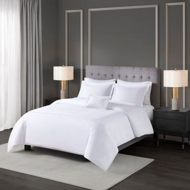 500 Thread Count Luxury Cotton Sateen Embroidered 4 Piece King/Cal King Duvet Cover Set In White
