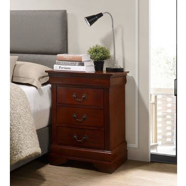 Louis Phillipe 3 Drawer Nightstand (Cherry)