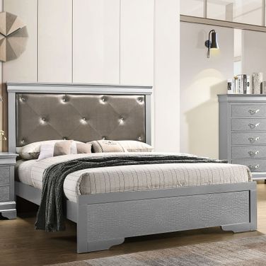 Lorana Panel Bed (Queen)
