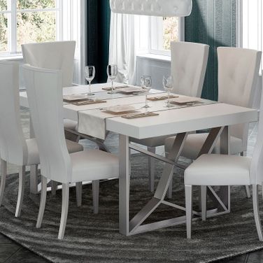 Kiu Dining Table