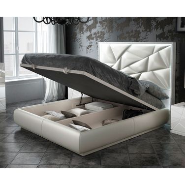 Kiu Upholstered Storage Bed (King)