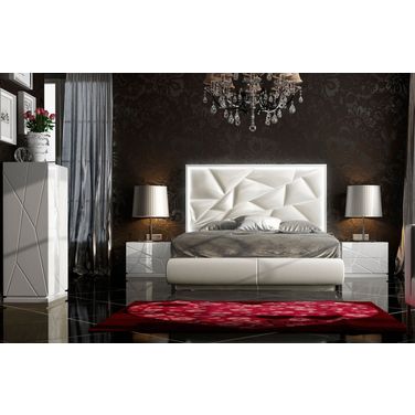 Kiu Upholstered Storage Bedroom Set