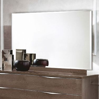 Platinum Mirror
