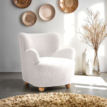 Acaso Accent Chair In White