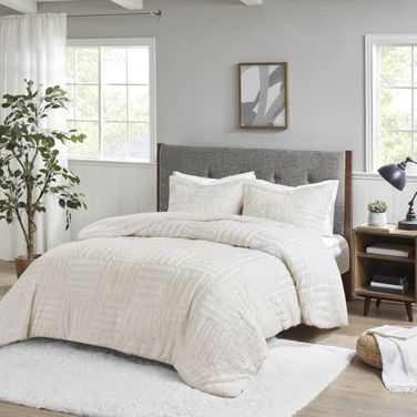 Arctic Polyester Checkboard Brushed Long Fur Queen Comforter Mini Set In Ivory